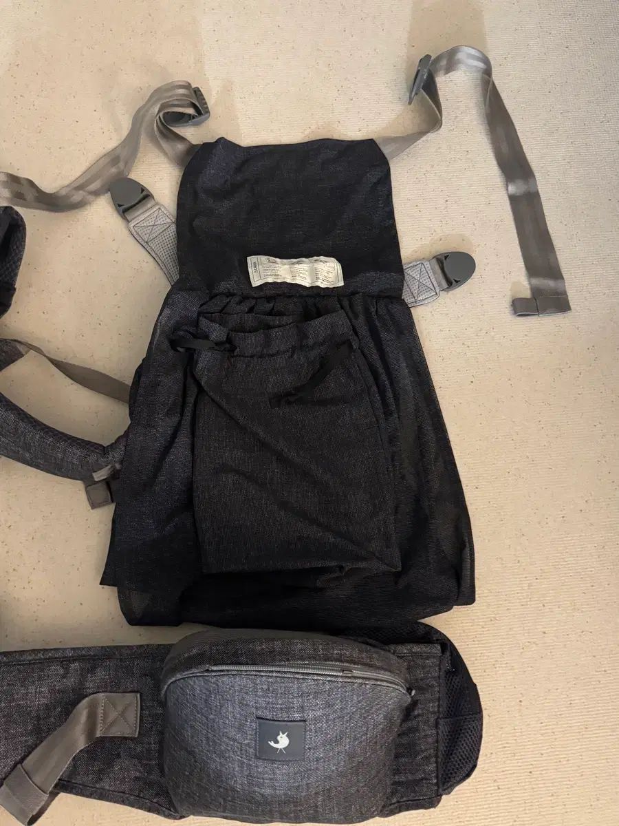 状態最高です 霧の中 マックス オールインワン ベビーキャリア 専門分野 洗濯完了