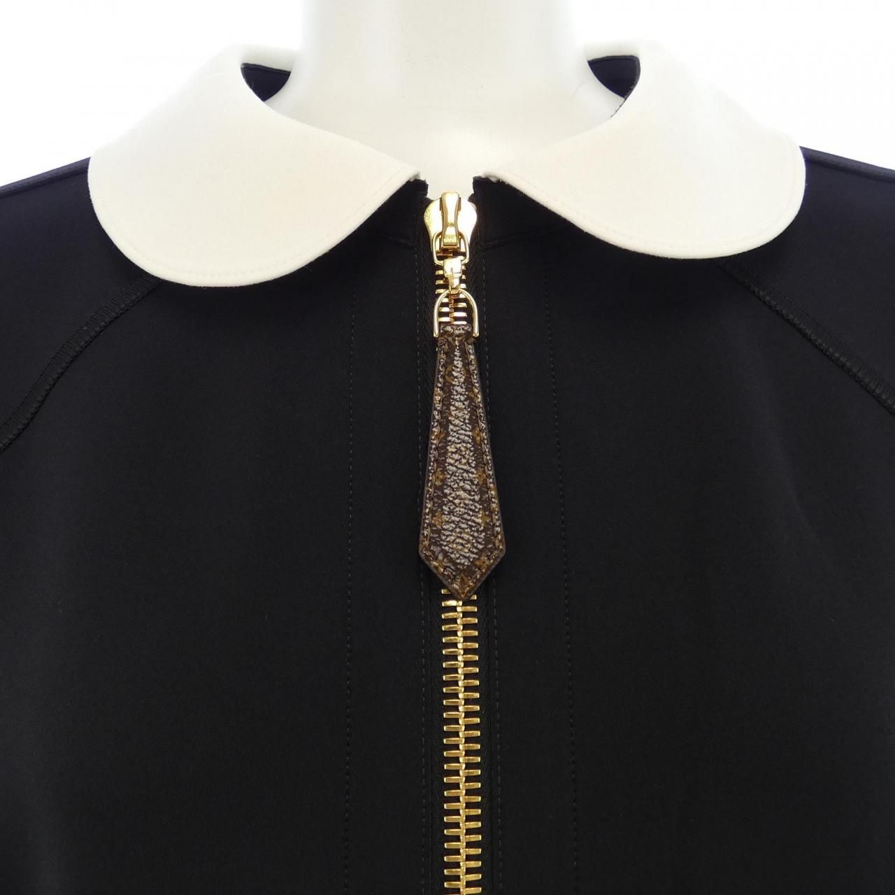 ルイヴィトン LOUIS VUITTON テクニカルジャージーピーターパンカラー