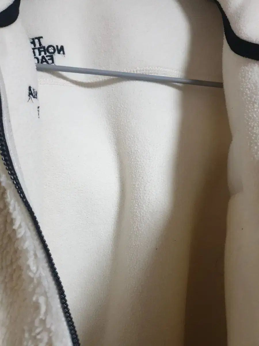  THE NORTH FACE ザノースフェイス 뽀글이 フリース ジャケット アイボリー 150 その他 ジャケット ブルゾン