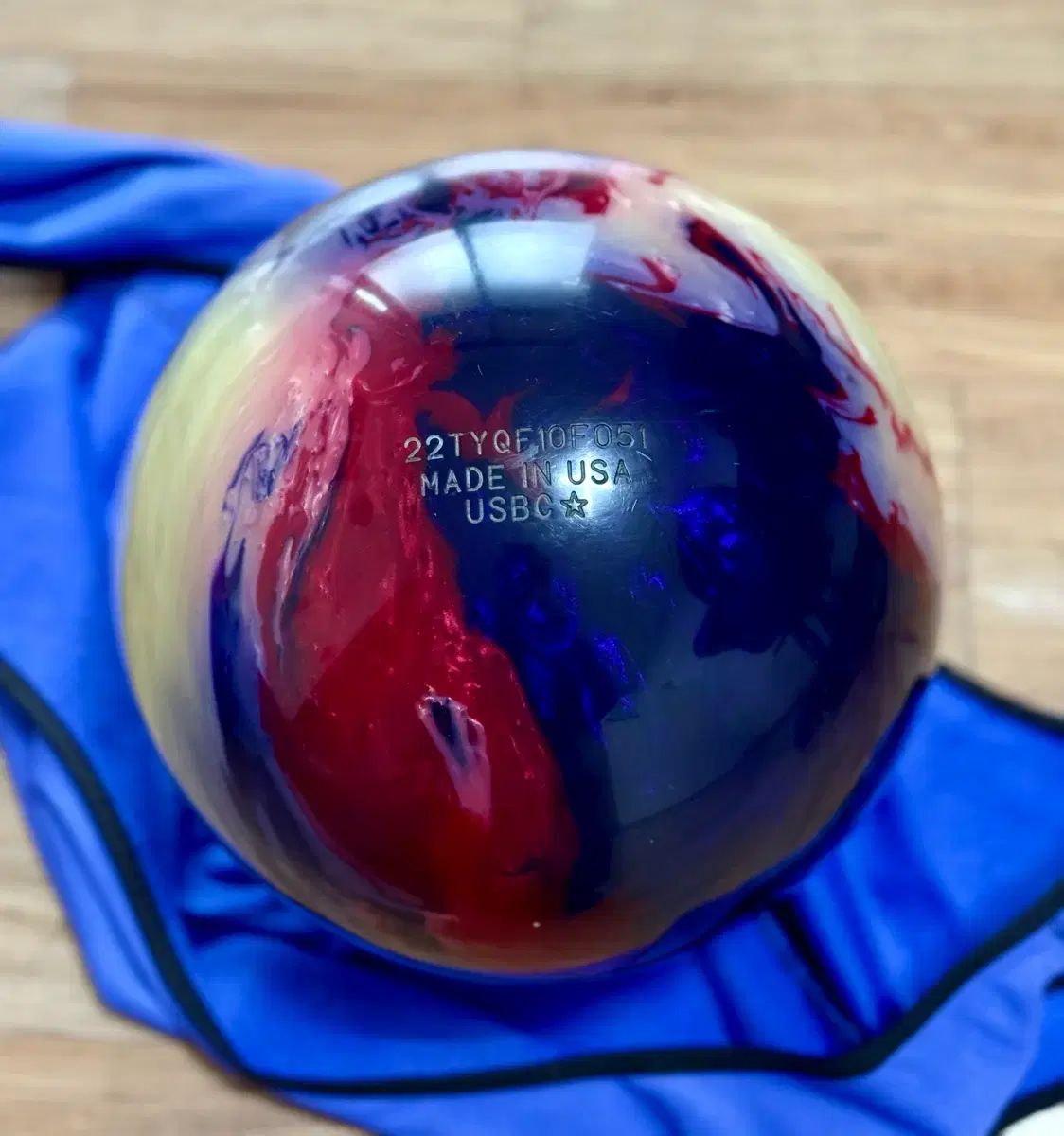 クリスタル フィジーク