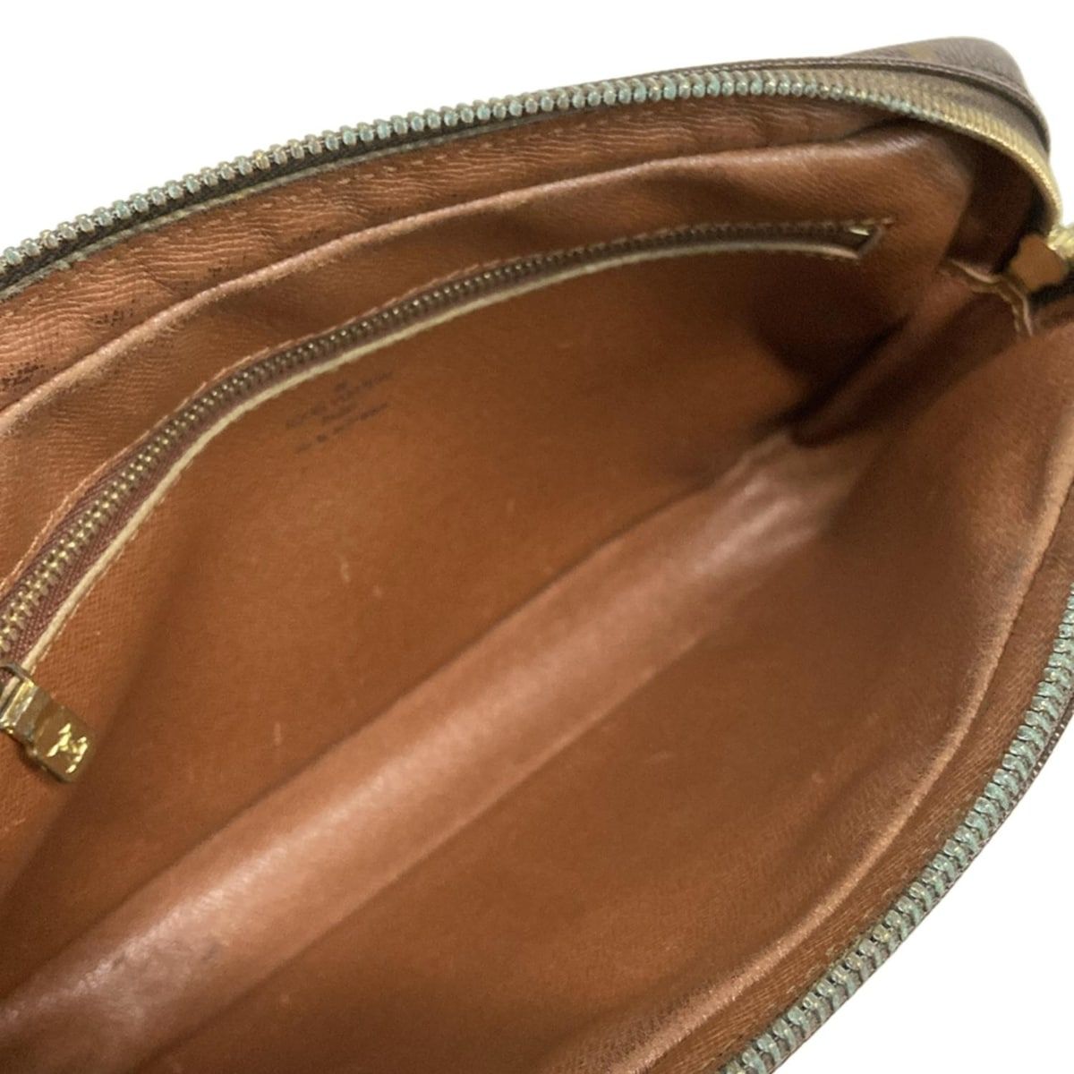 ルイヴィトン モノグラム マルリードラゴンヌ GM セカンドバッグ LOUIS VUITTON(ルイヴィトン) セカンドバッグ モノグラム