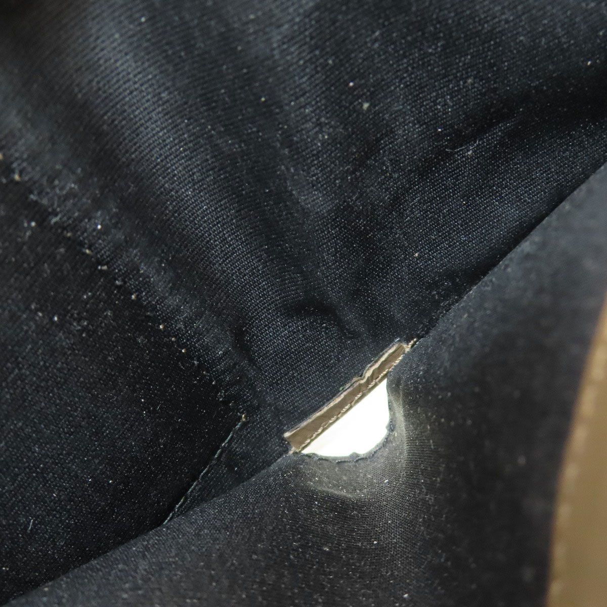 ロエベ アナグラム