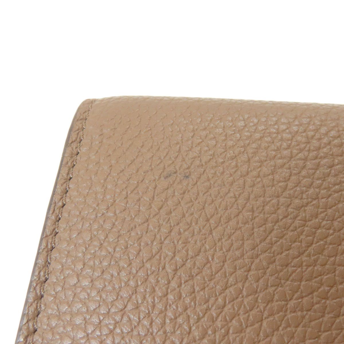 ロエベ アナグラム