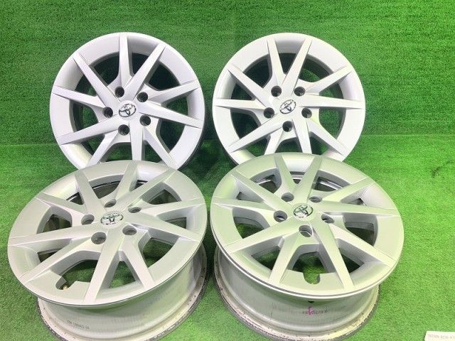 トヨタ TOYOTA 純正 プリウスアルファ  ZVW41W ホイール アルミ シルバー 16インチ 6.5J 5穴 4本 114.3 +39 42611-47240