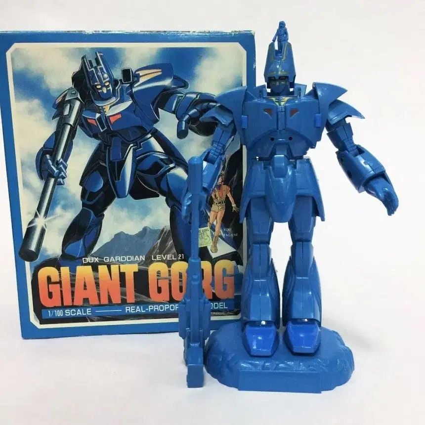 タカラ ジャイアント ゴーグ 1 100 リアル プロポーション モデル