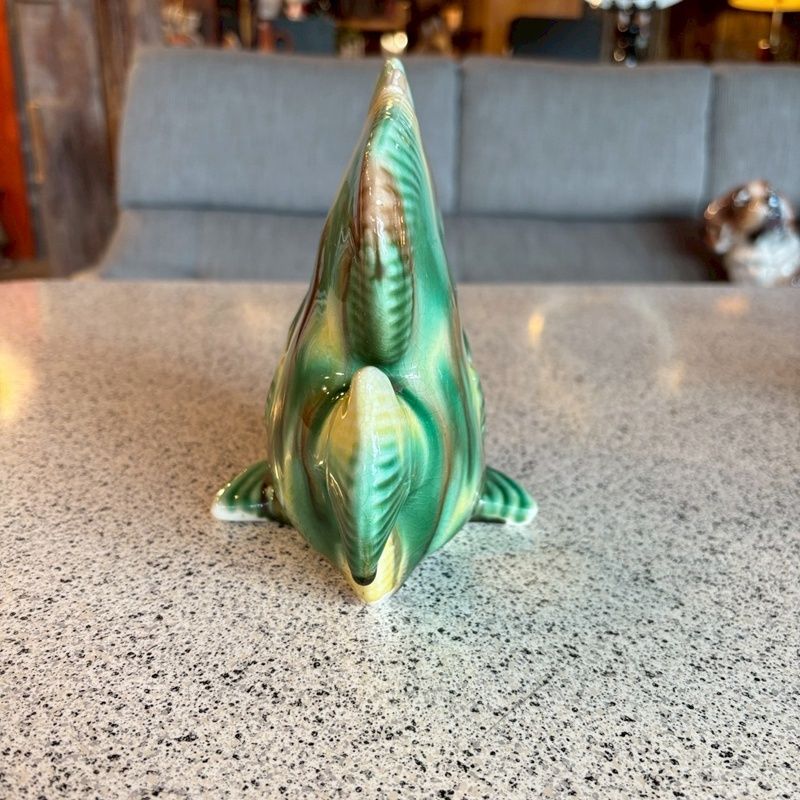 長崎三彩 魚 置物 2匹セット 秀山 焼物 陶器 熱帯魚 三彩焼 オブジェ