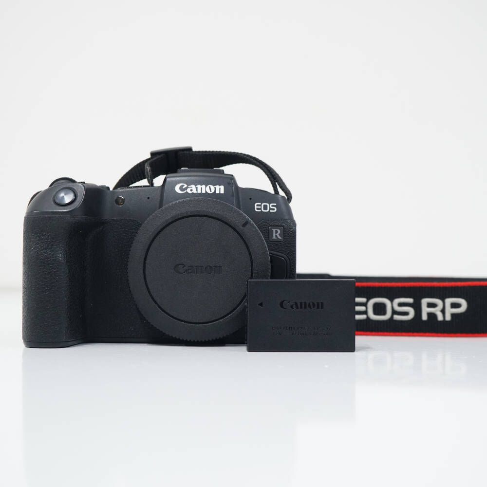 Canon EOS RP ミラーレス一眼カメラ 品 キヤノン フルサイズ デュアルピクセル CMOS AF センサー RFマウント CP 2316