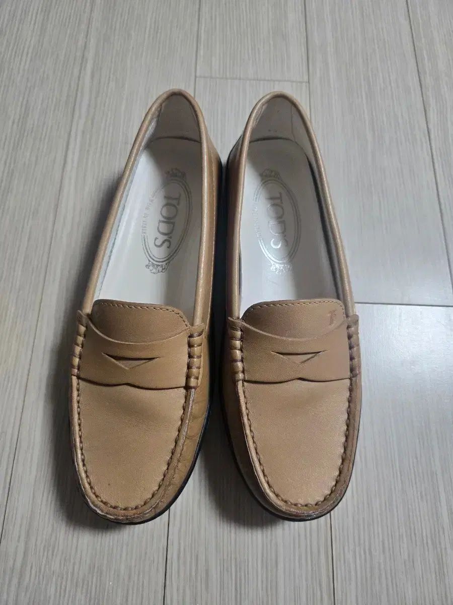 TOD'S Ron herman 別注　ローファー　ベージュ　37 ロンハーマン別注TOD's ローファー ベージュ 37 TOD'S for Ron Herman