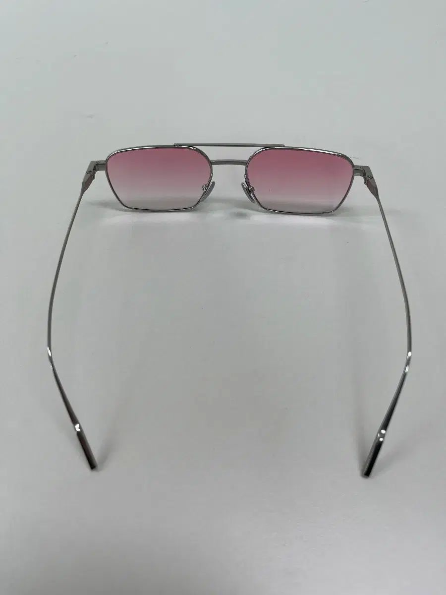 正規品/保証書X GENTLE MONSTER(ジェントルモンスター) スクエア