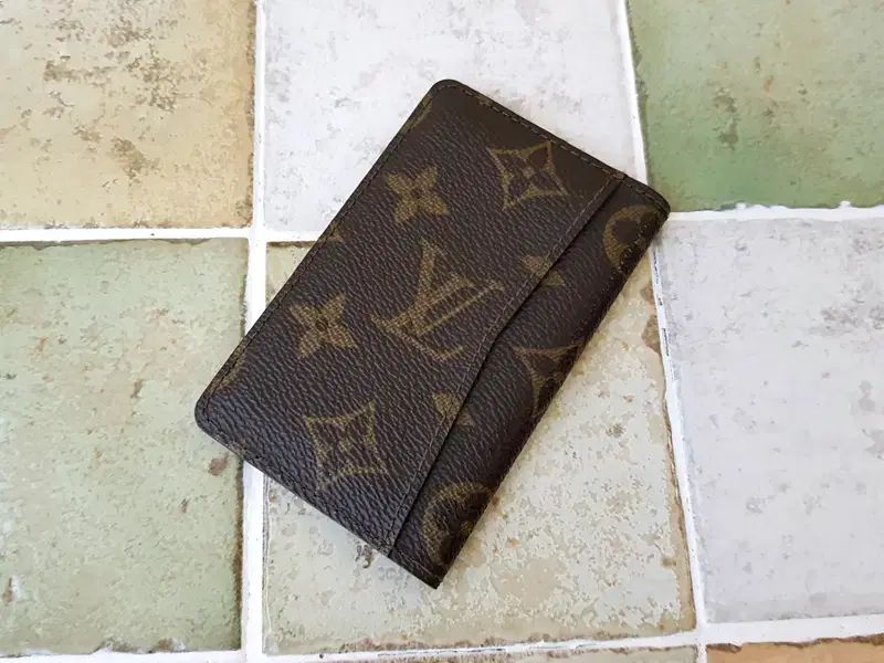 ルイヴィトン モノグラム カードウォレット 名刺入れ