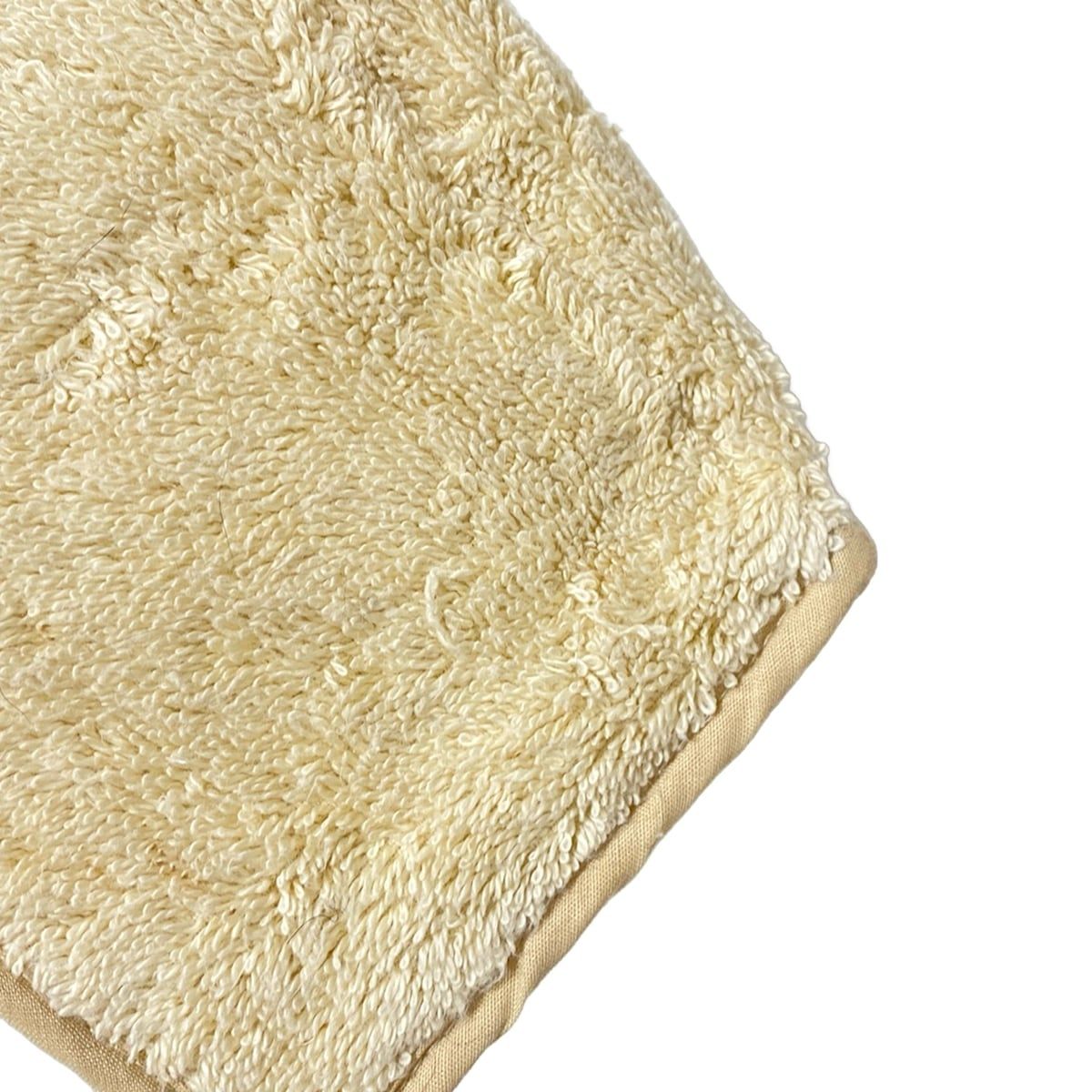 ベージュ×アイボリー 刺繍