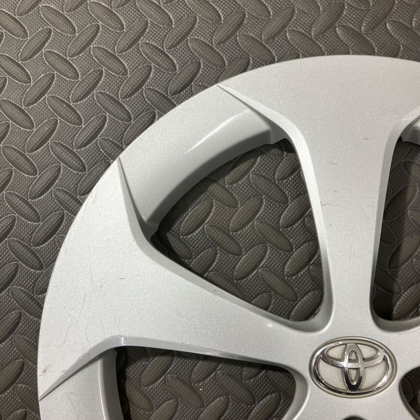 トヨタ プリウス 30系 後期 ホイールキャップ 1枚 ホイールカバー 純正 