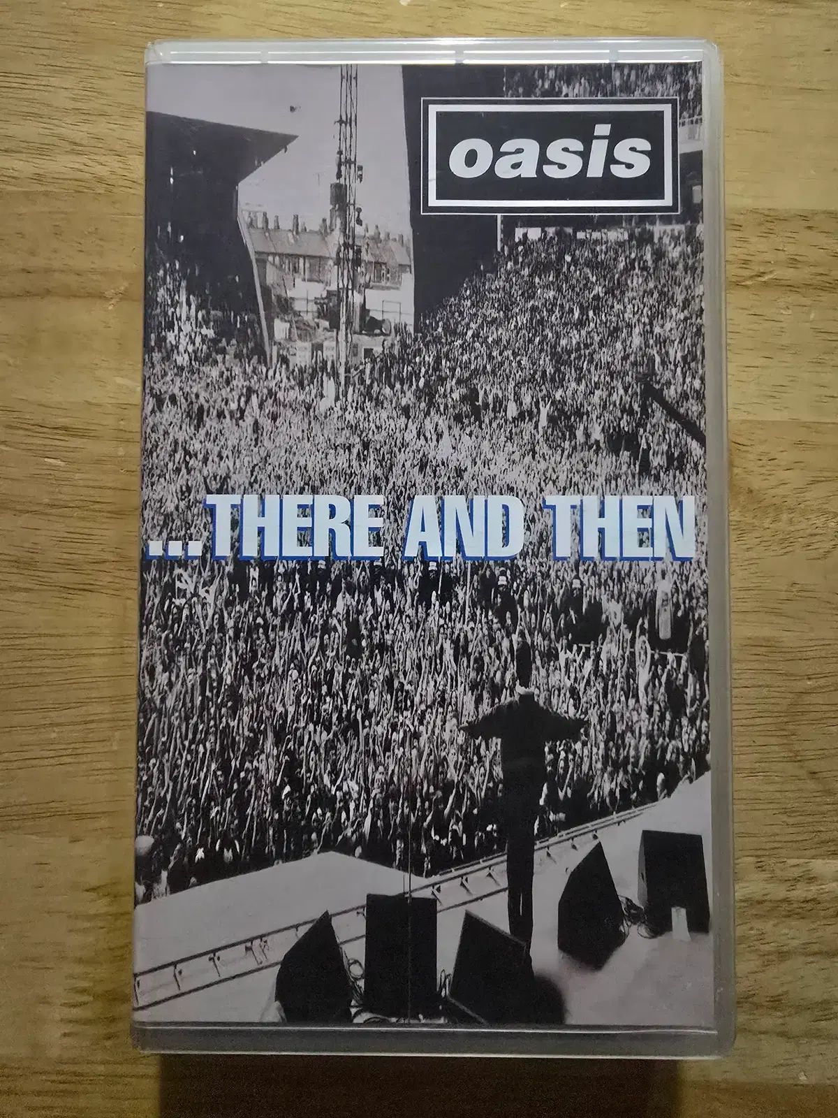 VHS oasis オアシス ー There And Then 8 cm CD