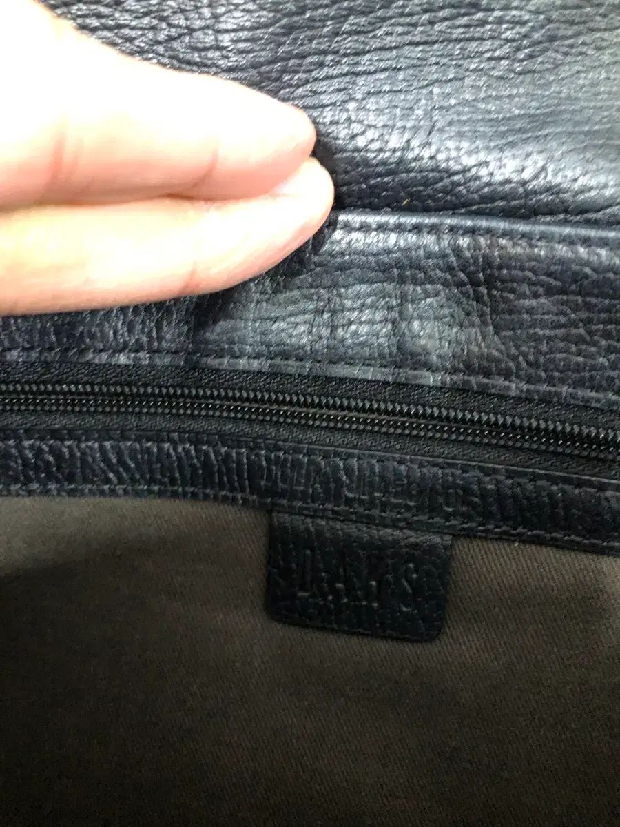 DAKS クロス＆クラッチバッグ