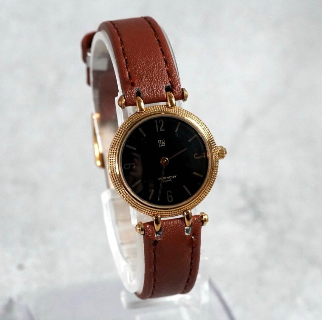 新品電池交換済】 GIVENCHY ジバンシー ラウンド ロゴ文字盤