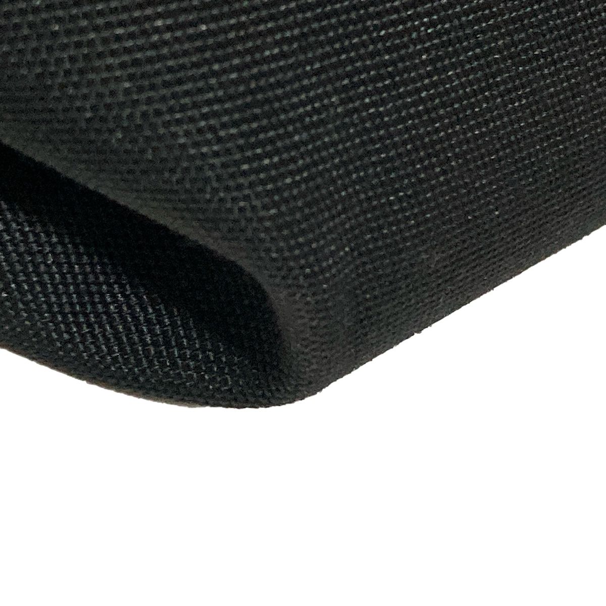 黒×イエローグリーン