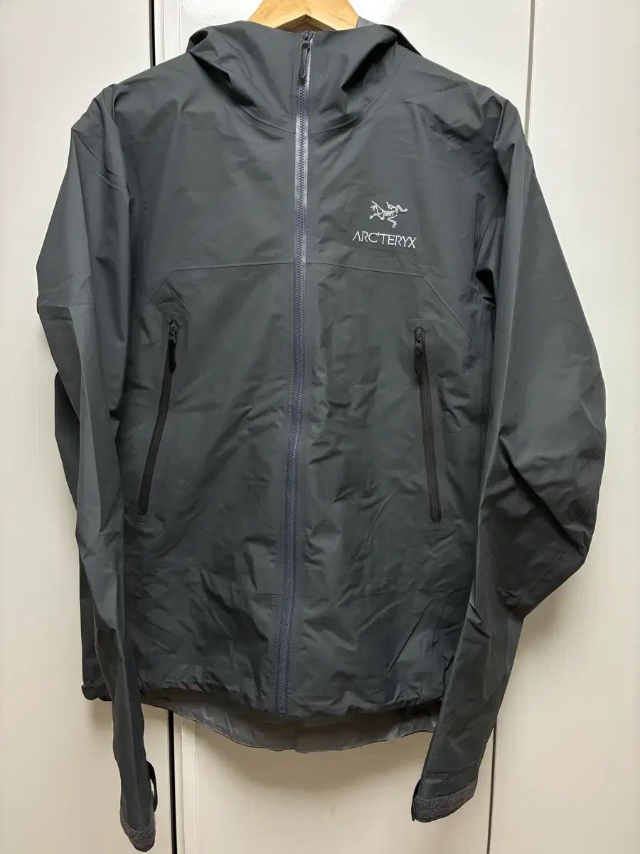 ARC TERYX アークテリクス ベータ クラウド M
