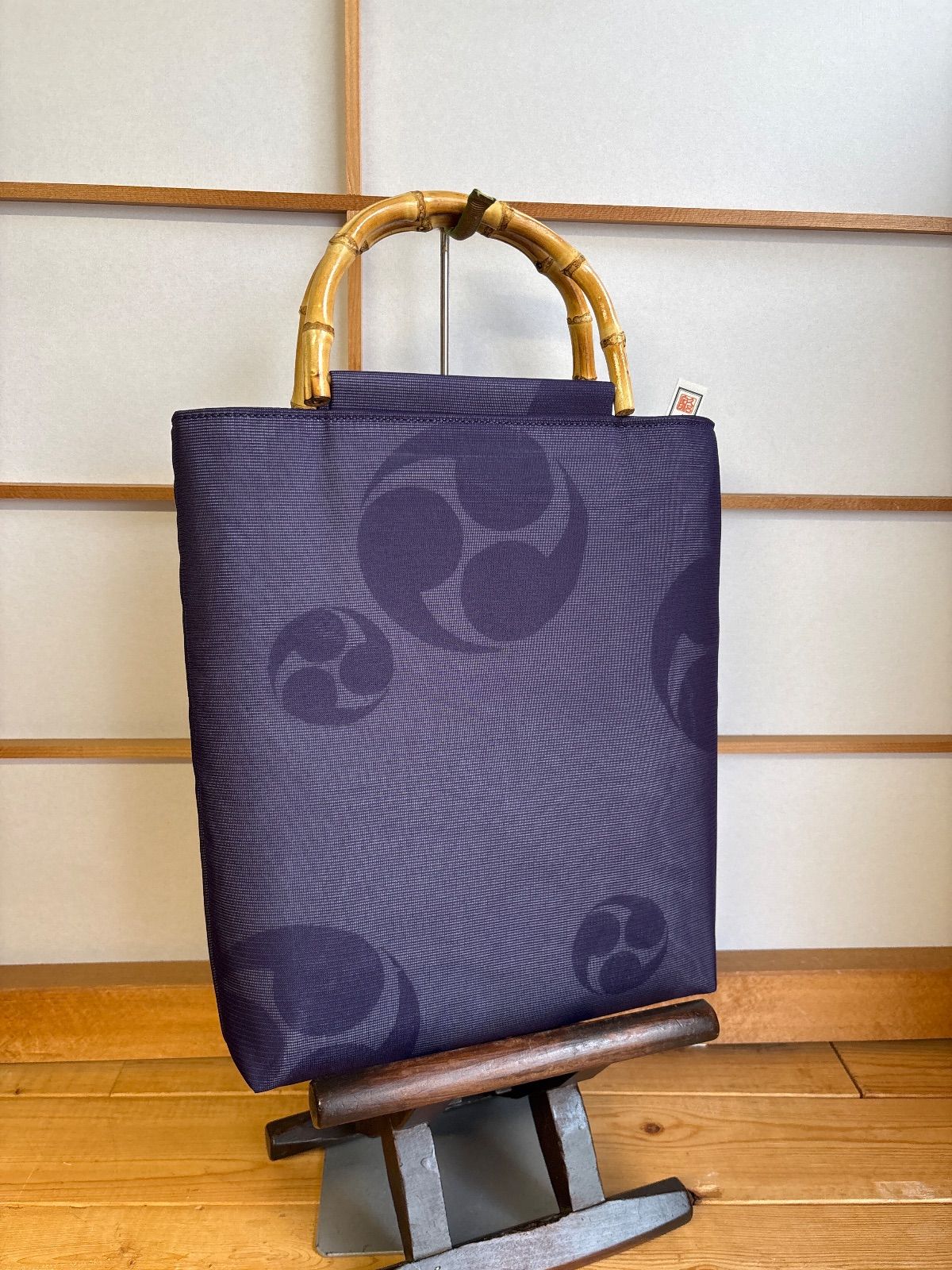 半纏入れ 絽掛け三つ巴紫系 バンブー手提げ 合切袋 和装バッグ お祭り お神輿