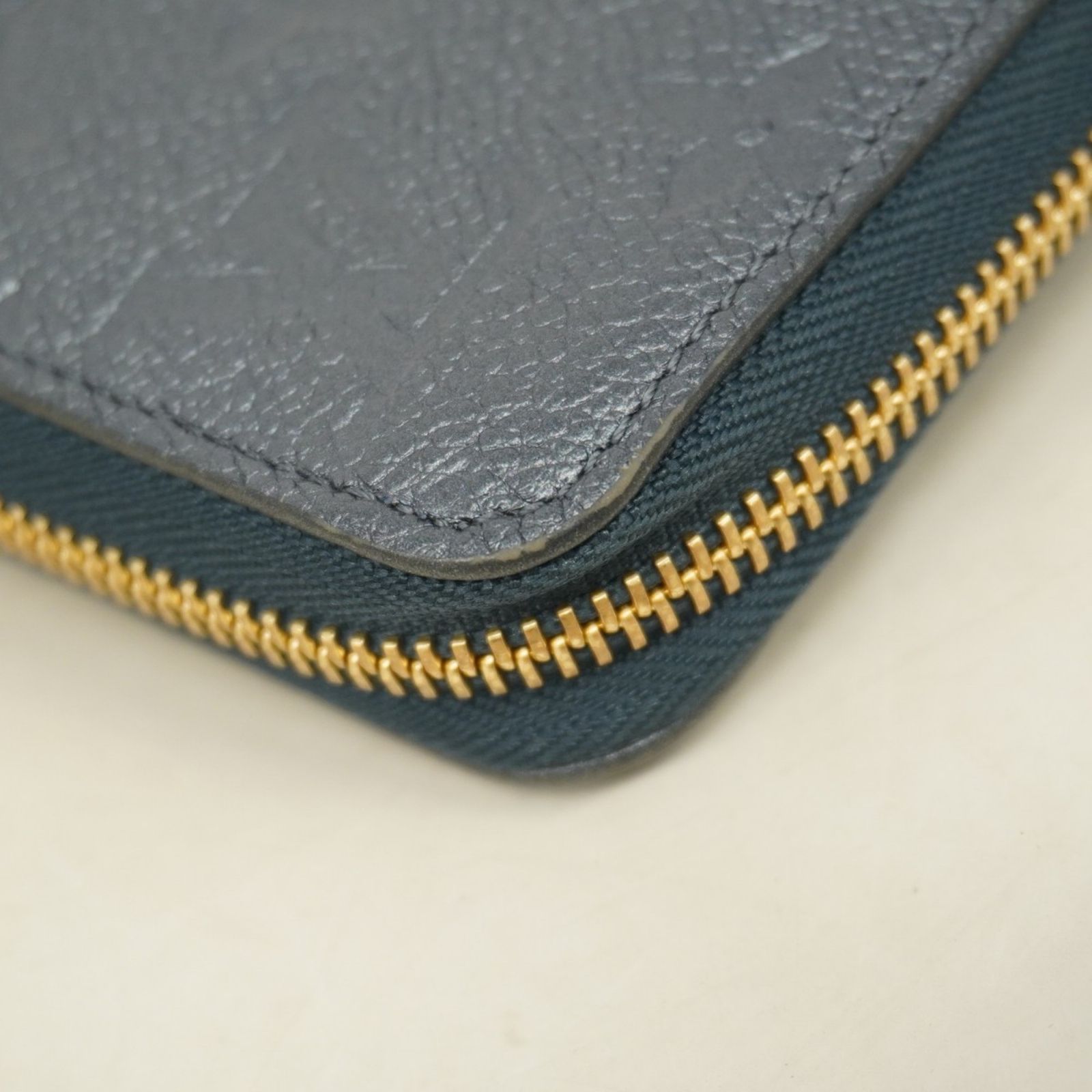 ジッピーウォレット M