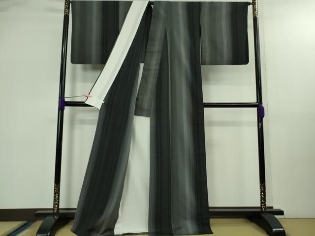 須藤麻紀作 黒地