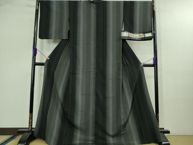 上 本塩沢 やまだ織 単衣 縞 須藤麻紀作 黒地 証紙付き kh 6