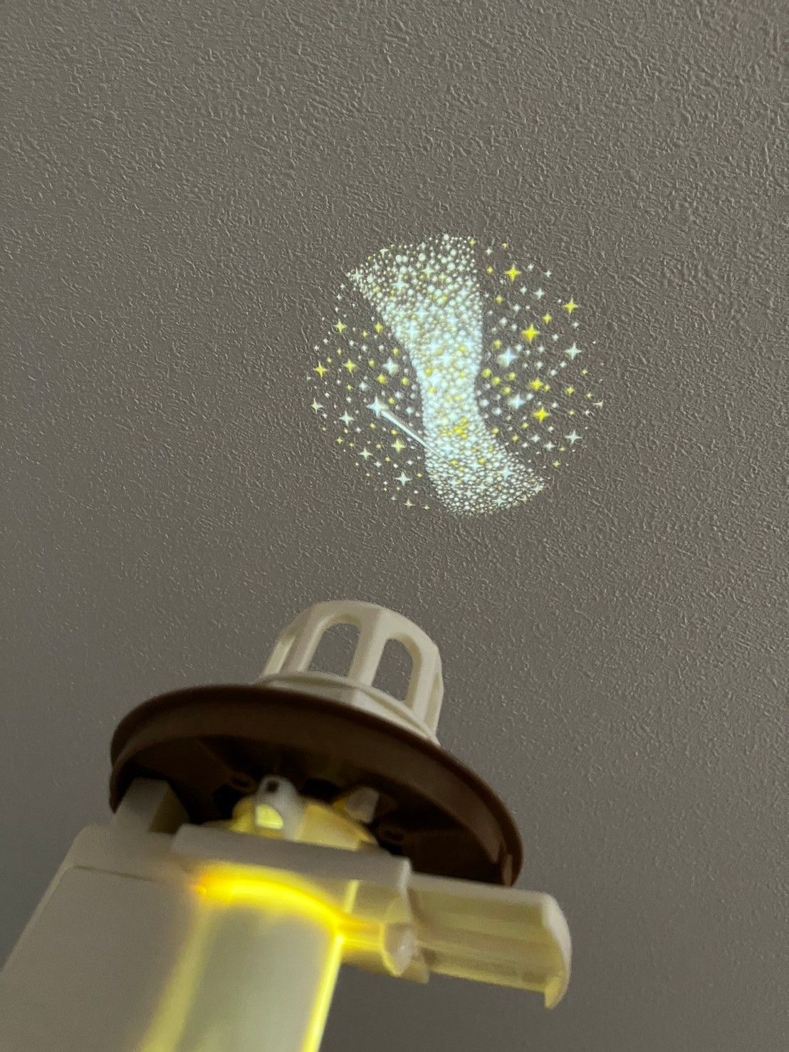 星空の見える灯台のお家