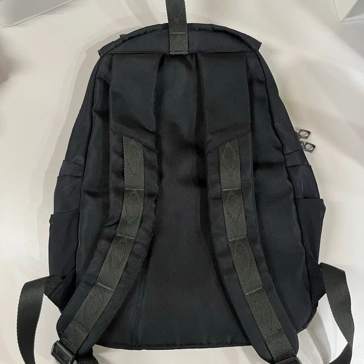 バックパック ブラック