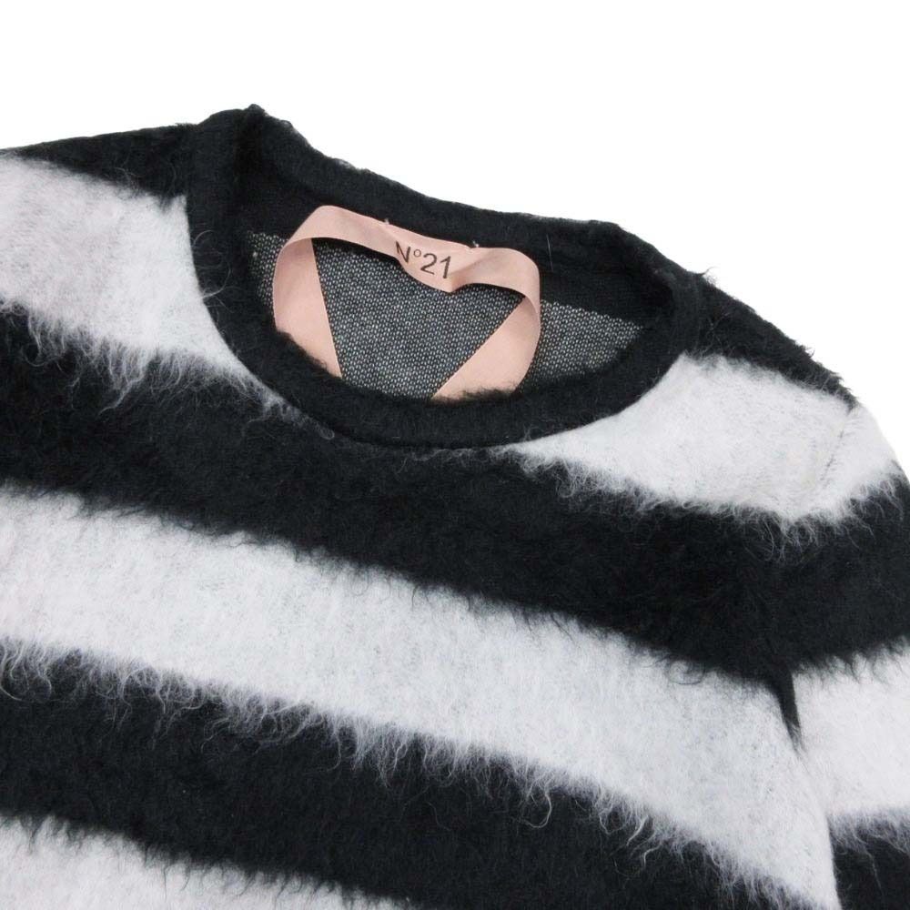  N°21 ヌメロ21 ヴェントゥーノ オーストリッチフェザー モヘヤブレンド ボーダー ニット セーター 36 黒 ブラック 白 ホワイト レディース 古着 長袖 ニット セーター