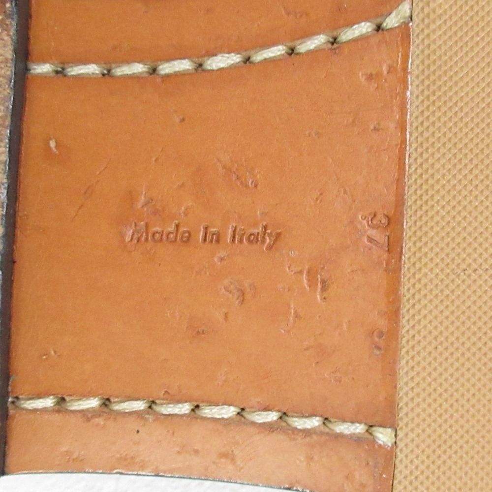 ベージュ レディース