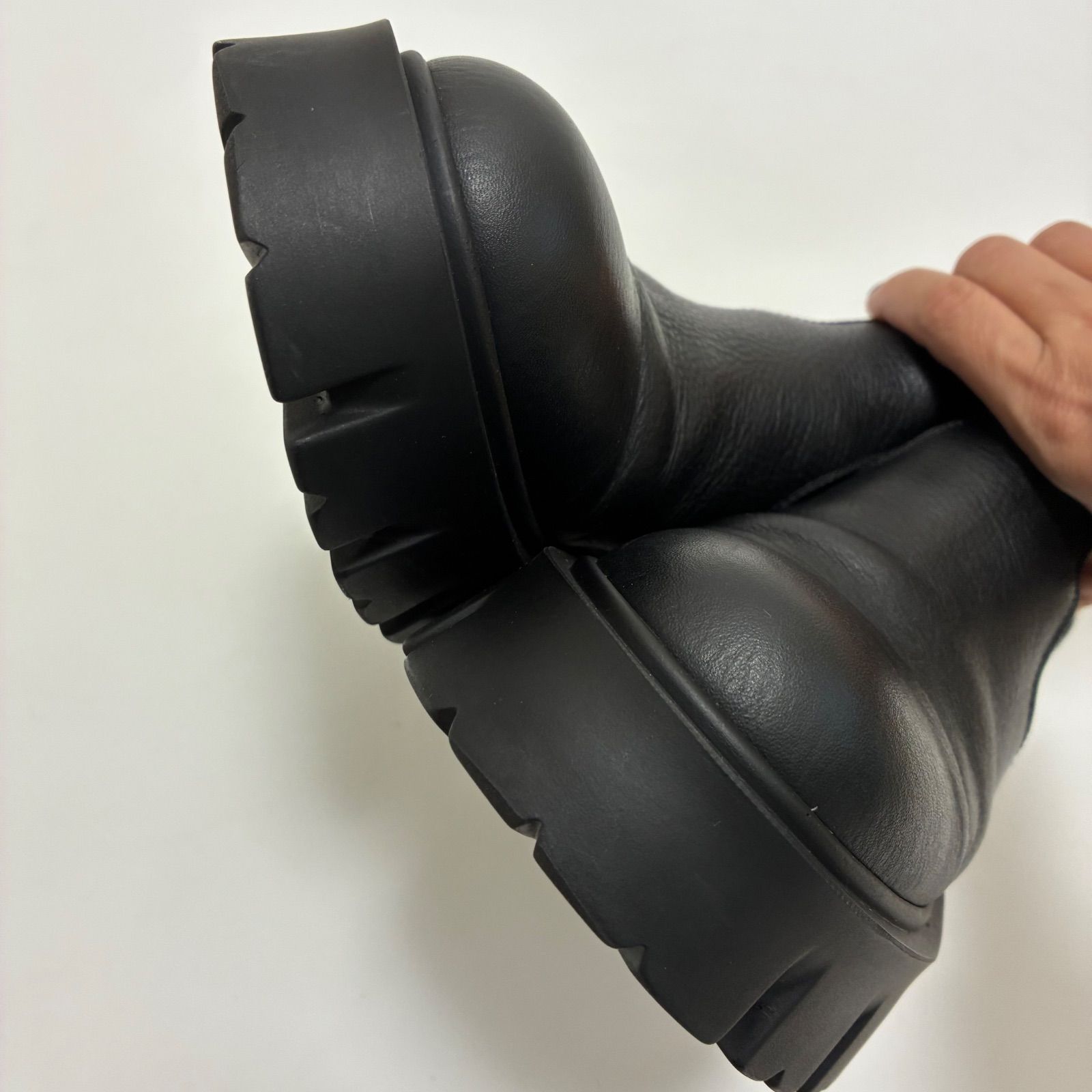 トラックソールストレッチブーツ