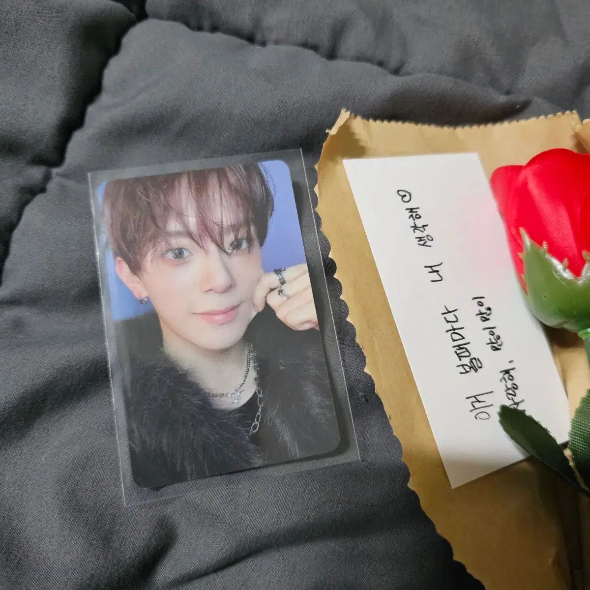 ユ ガンミン 1週目 公開番組 サノク トレカ メッセージ 花 まとめ