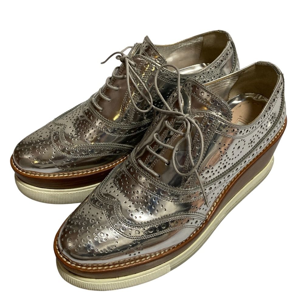 miumiu ミュウミュウ ウイングチップ プラットフォーム シューズ サイズ38 25 cm相当 シルバー レディース 古着