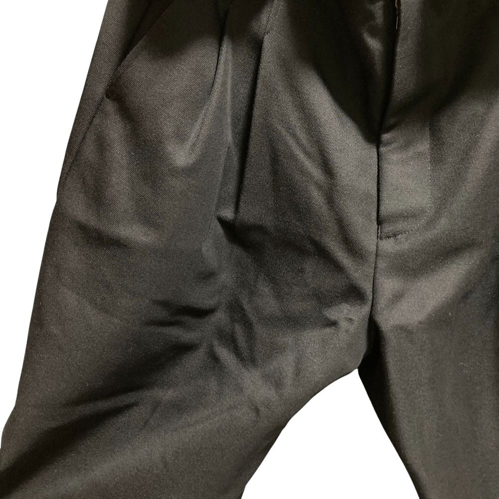 ジャンプスーツ