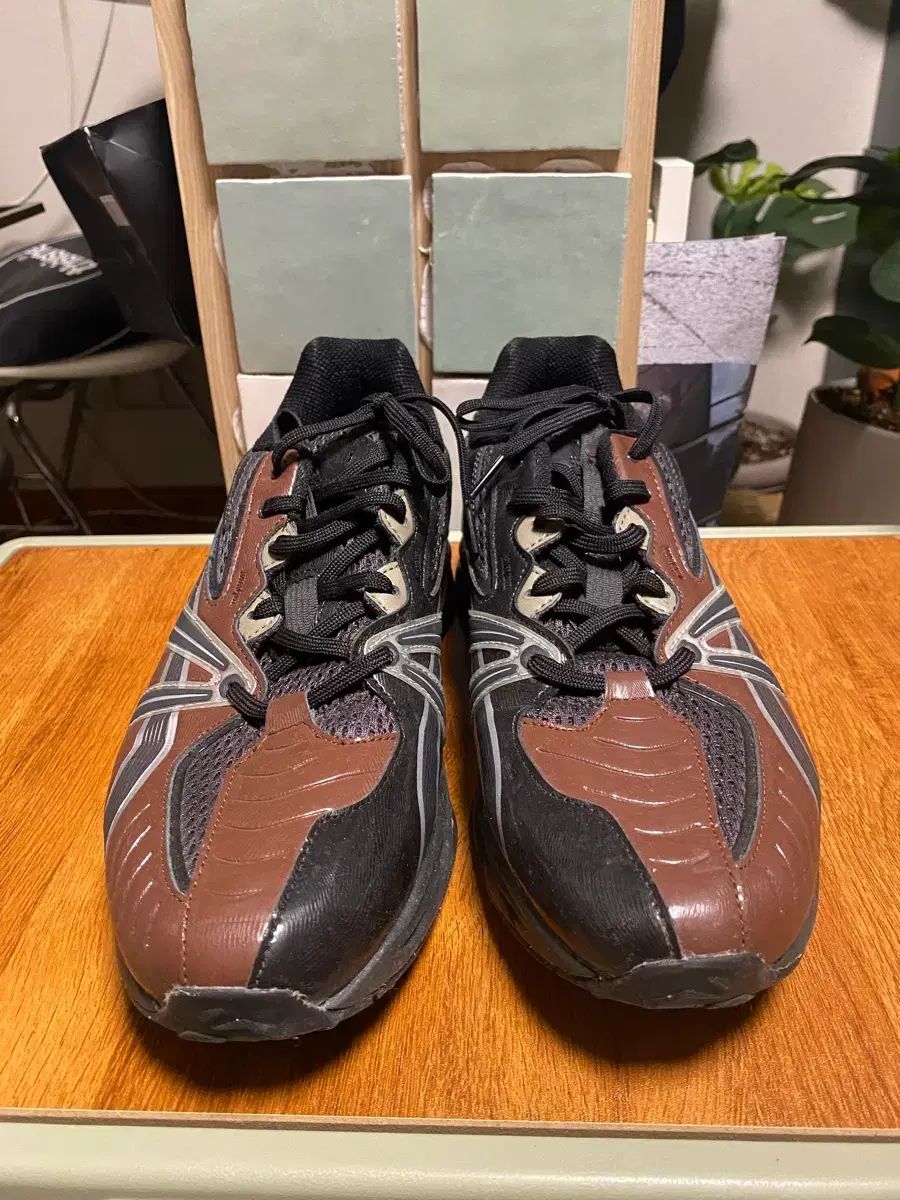 アシックス HN 2-S プロトブラスト チョコレート ブラウン