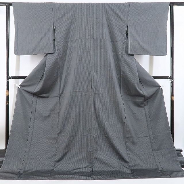 ❁tomihisa❁新品 縦縞 モノトーン 着物“粋なお召に縞を引く今も昔も