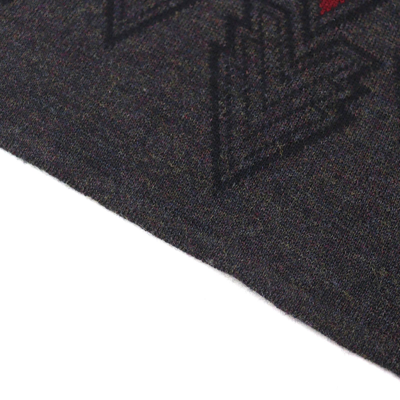 ダークグレー ボルドー