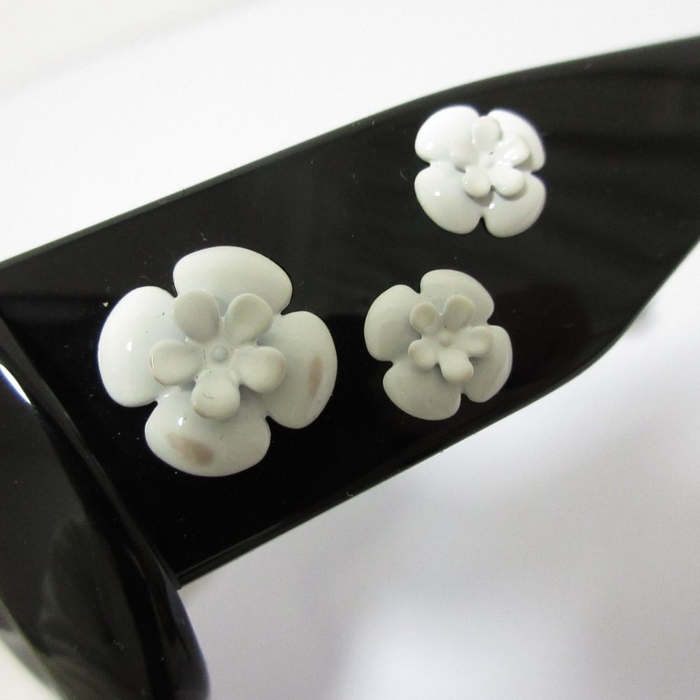 シャネル カメリアモチーフ