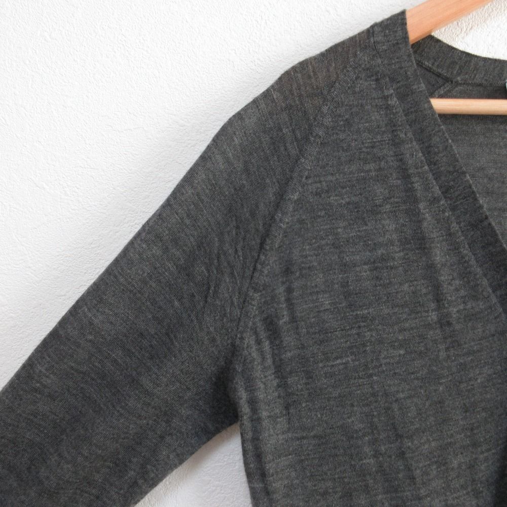 良品 PRADA プラダ Vネックカーディガン サイズ38 グレー レディース