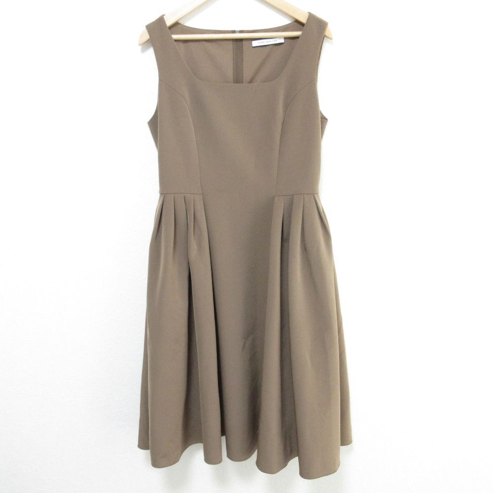 FOXEY NEW YORK フォクシーニューヨーク サイドギャザー ノースリーブ