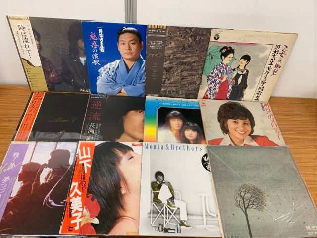 □01)【1点限り!】歌謡曲などのLPレコード/まとめ売り約50点大量セット