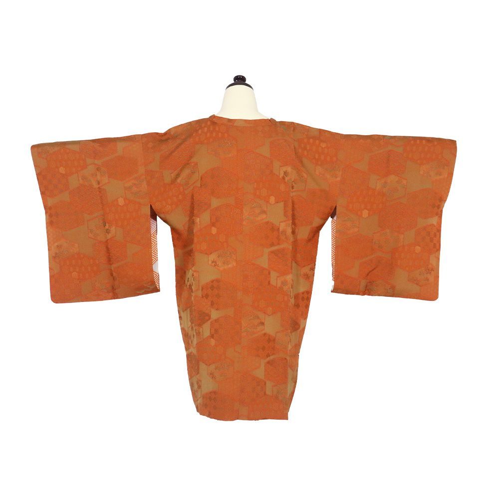  の特売品 秋冬用 和装コート 道行コート 袷 正絹 抹茶色 赤茶 亀甲文 青海波 格子 紅葉 菊 松 笹 Mサイズ A 5327 羽織 着物 浴衣