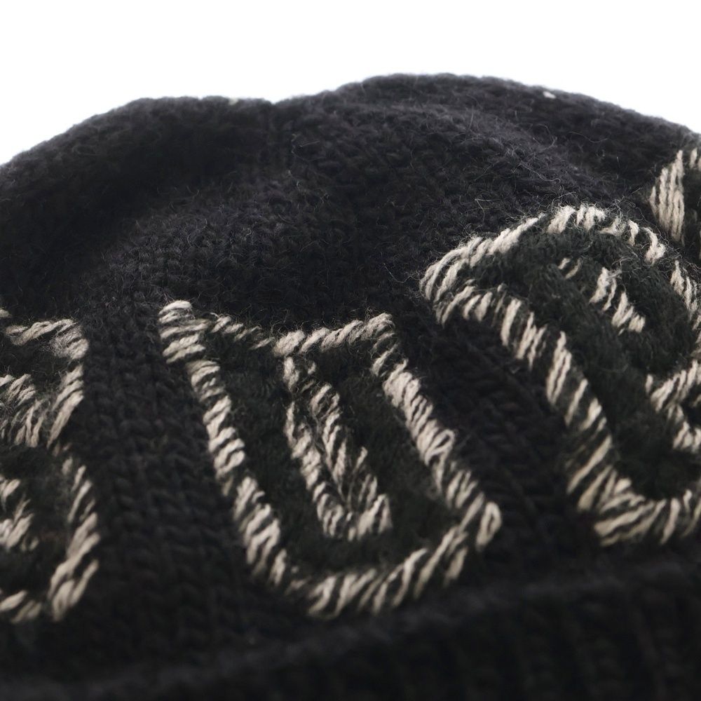 SUPREME シュプリーム