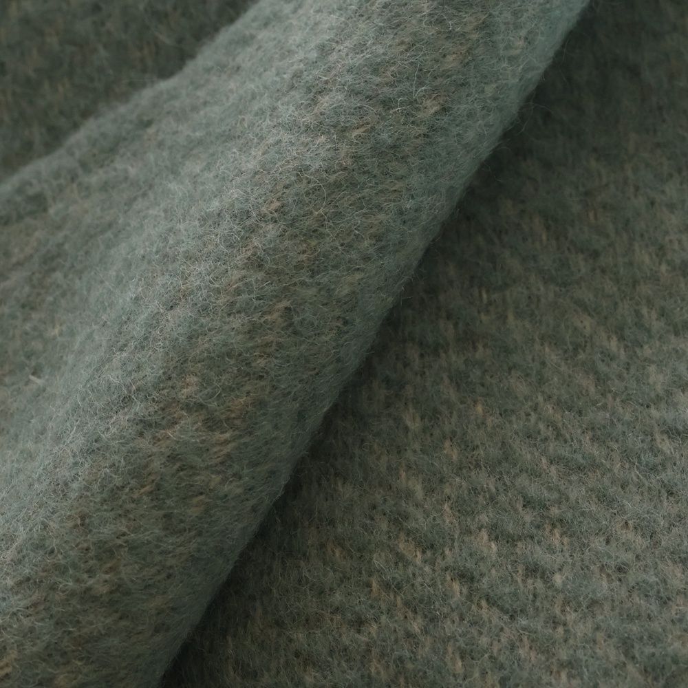 ラトビア製 大判