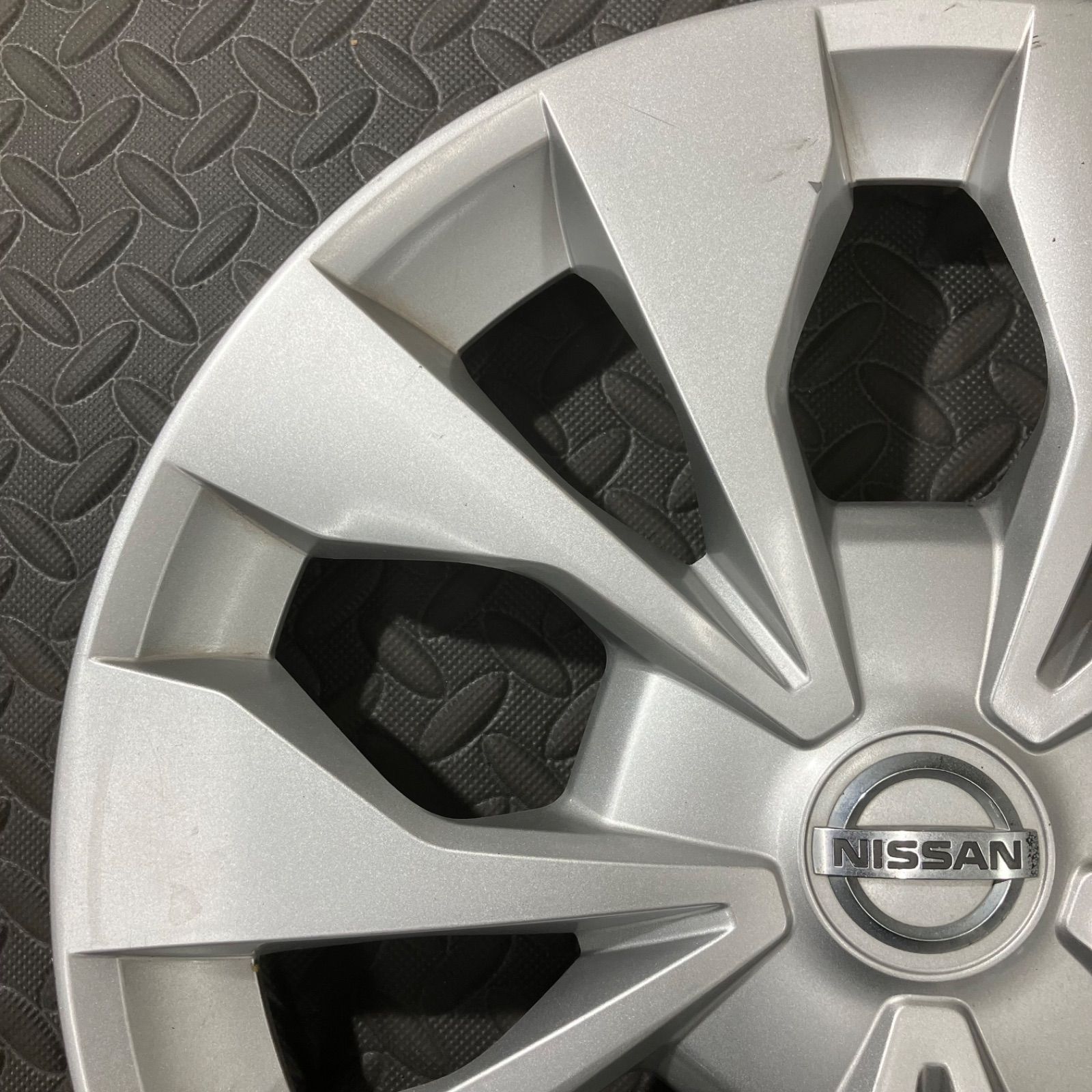 日産 セレナ C27 ホイールキャップ 1枚 ホイールカバー 純正 中古部品 