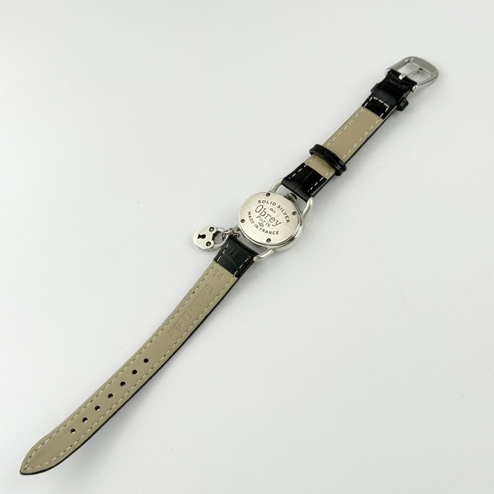 ソリッドシルバー