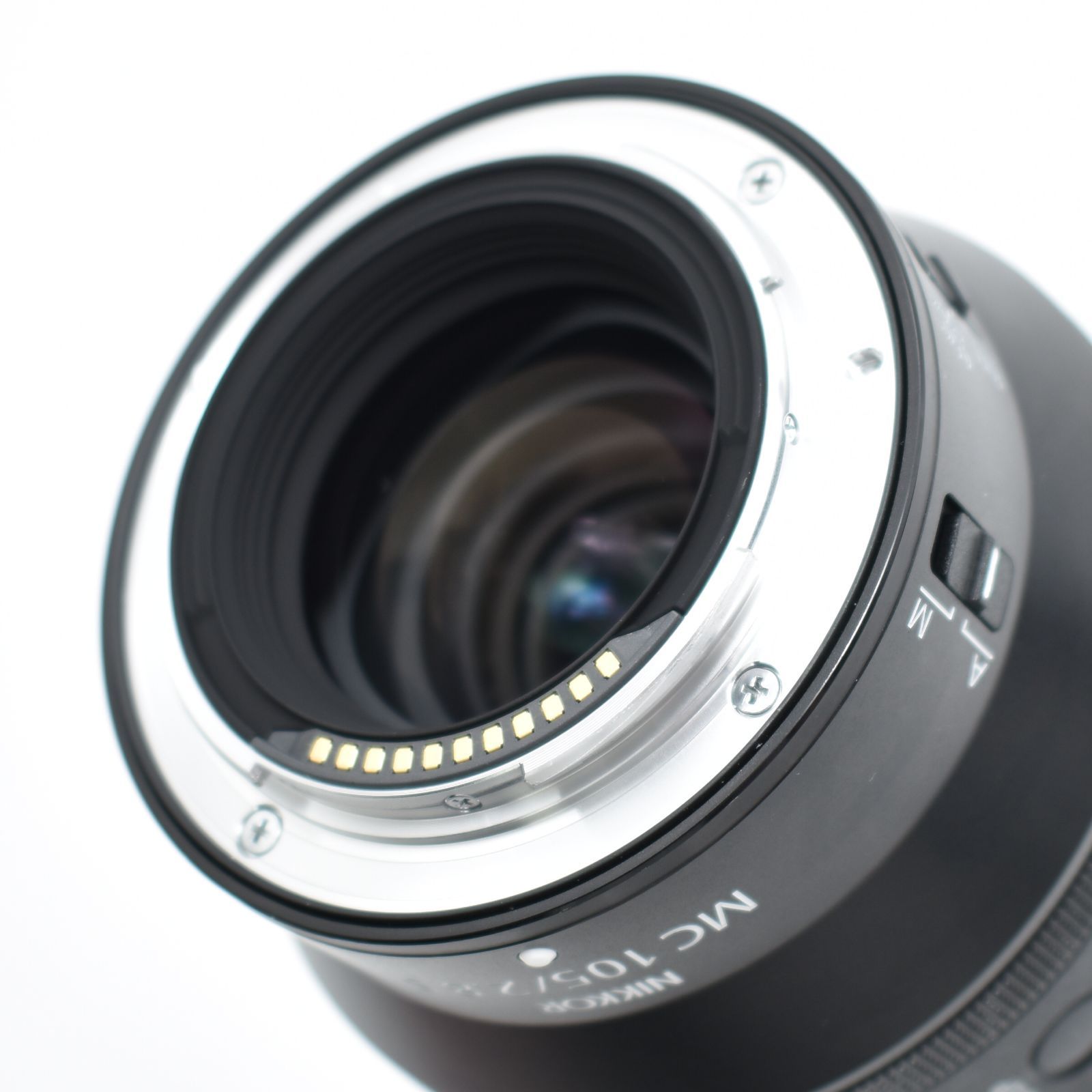 単焦点マクロレンズ NIKKOR