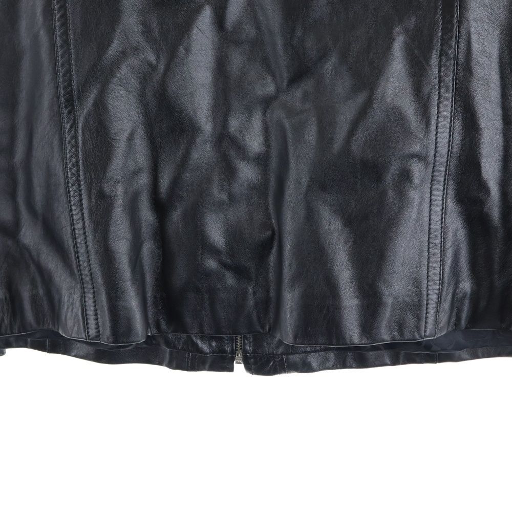 COACH (コーチ) 裏地シグネチャーロゴ総柄 ラムスキン レザー ジップ