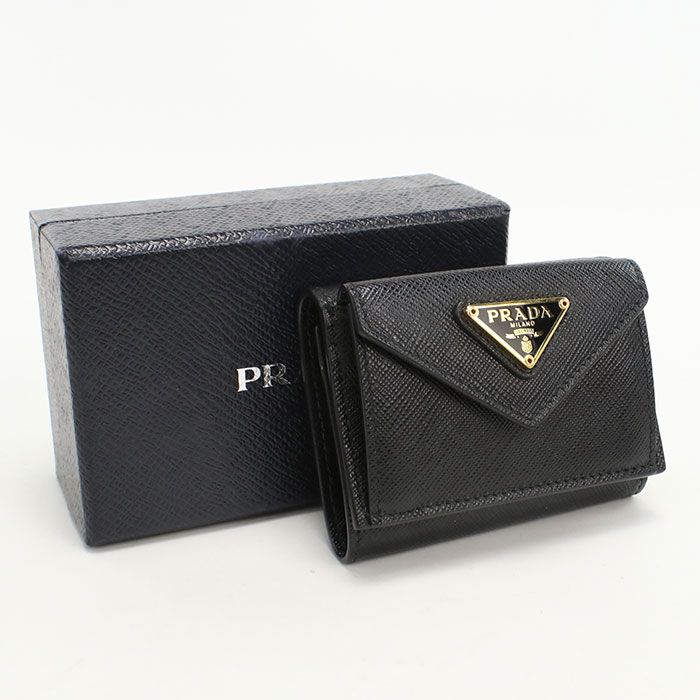 PRADA プラダ サフィアーノトライアングル財布 1 BH 021 QHH F 0002 三折財布小銭入付き カーフ レディース