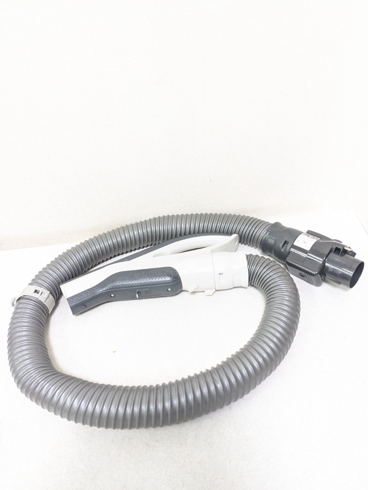 Panasonic MC-SS310GX-R サイクロン式掃除機 2012年製 ヘッド無し