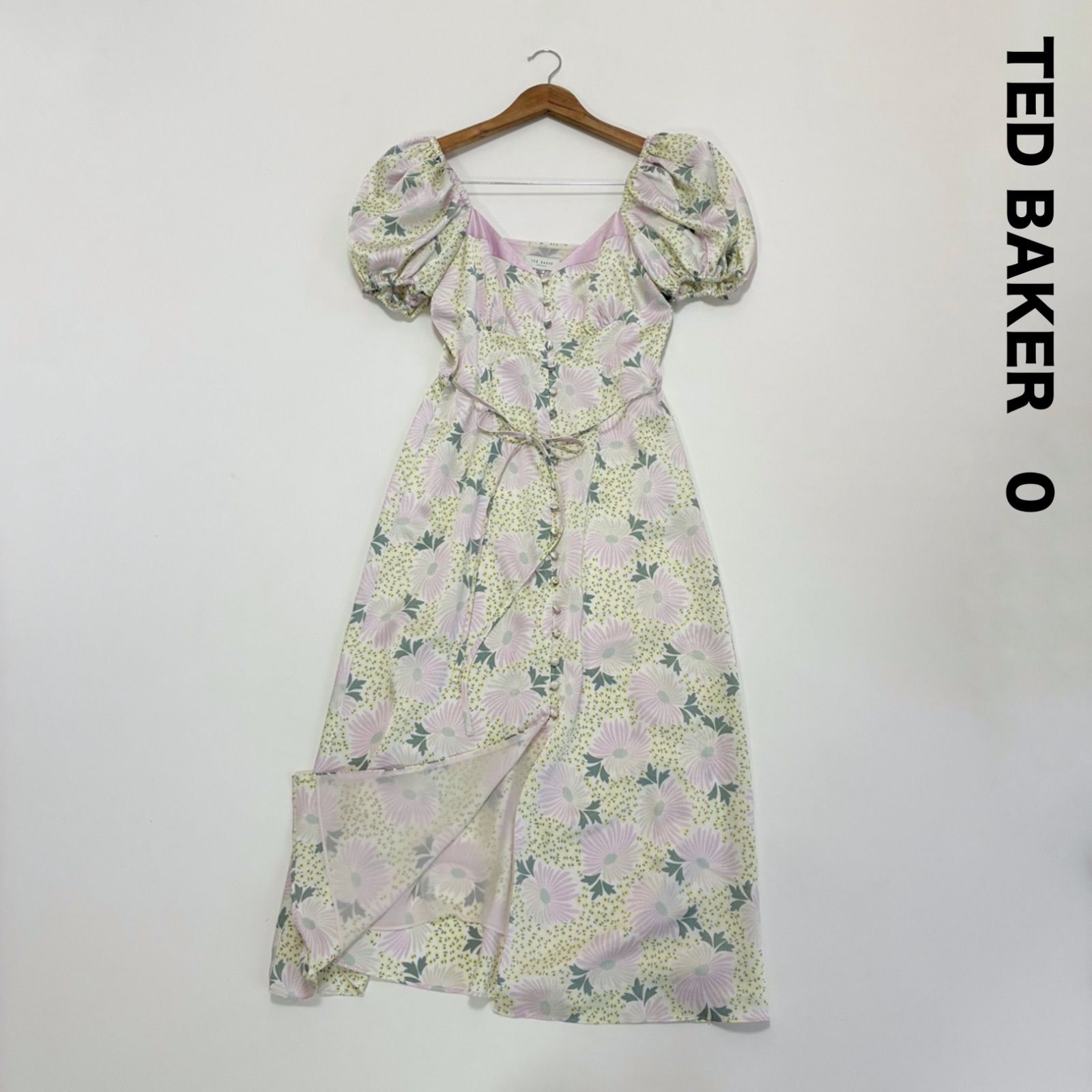 テッドベーカー Ledaah レダー パフスリーブフローラルミディドレス